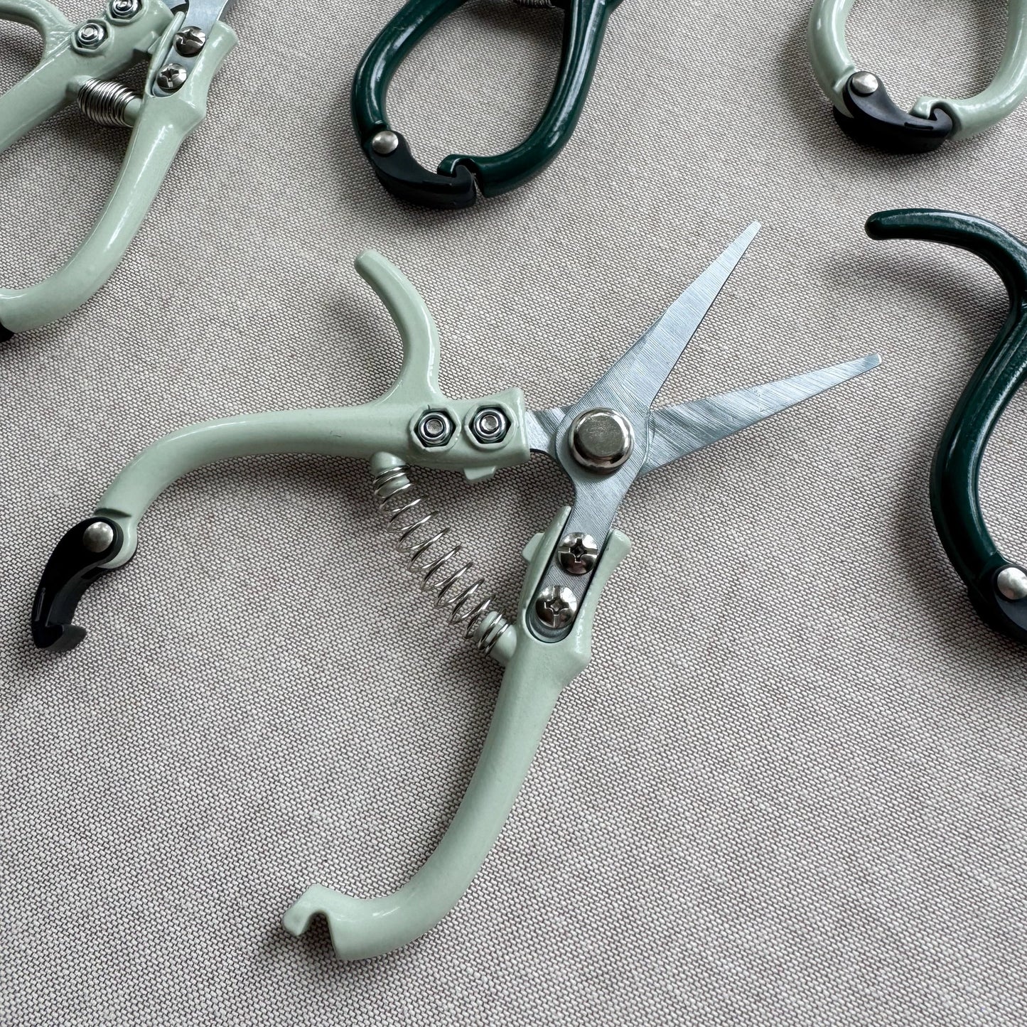 Mini Pointed Garden Shear