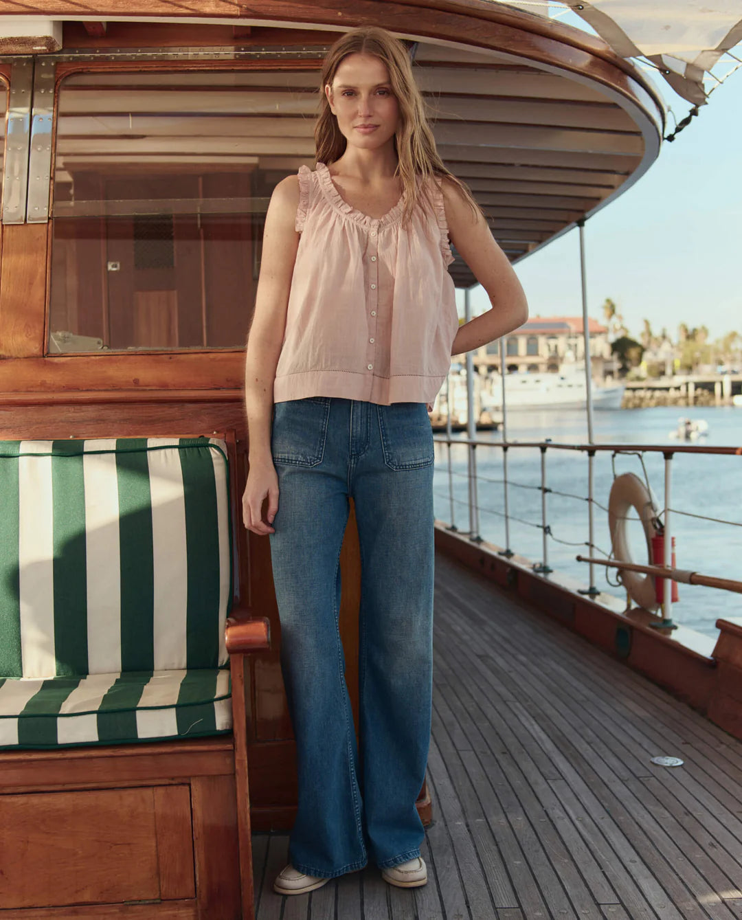 The Vignette Top