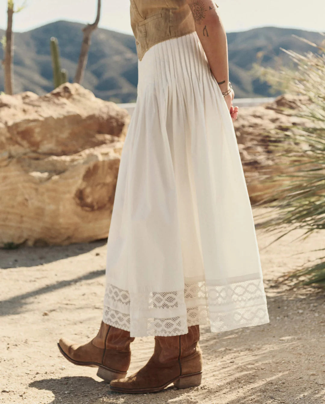The Structured Victorian Skirt.