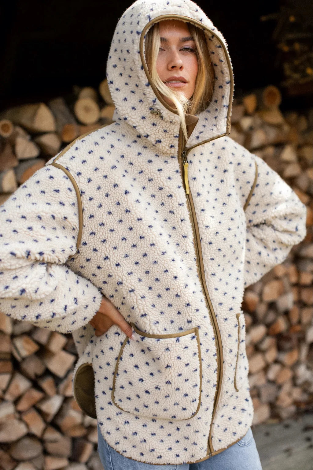 Hooded Sherpa Jacket In Ivory/Blue Birdseye