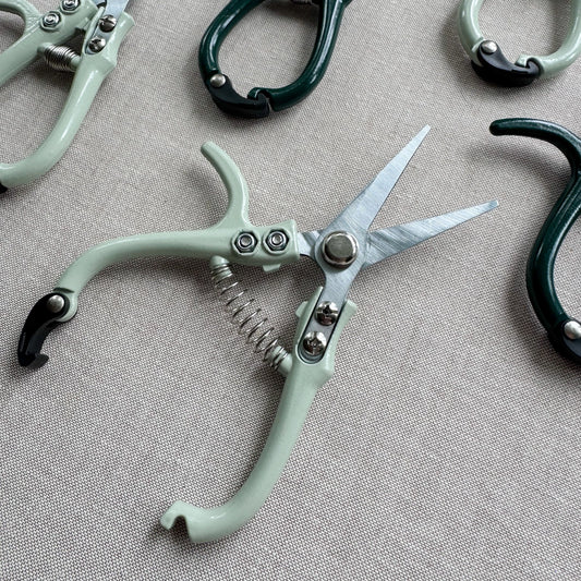Mini Pointed Garden Shear