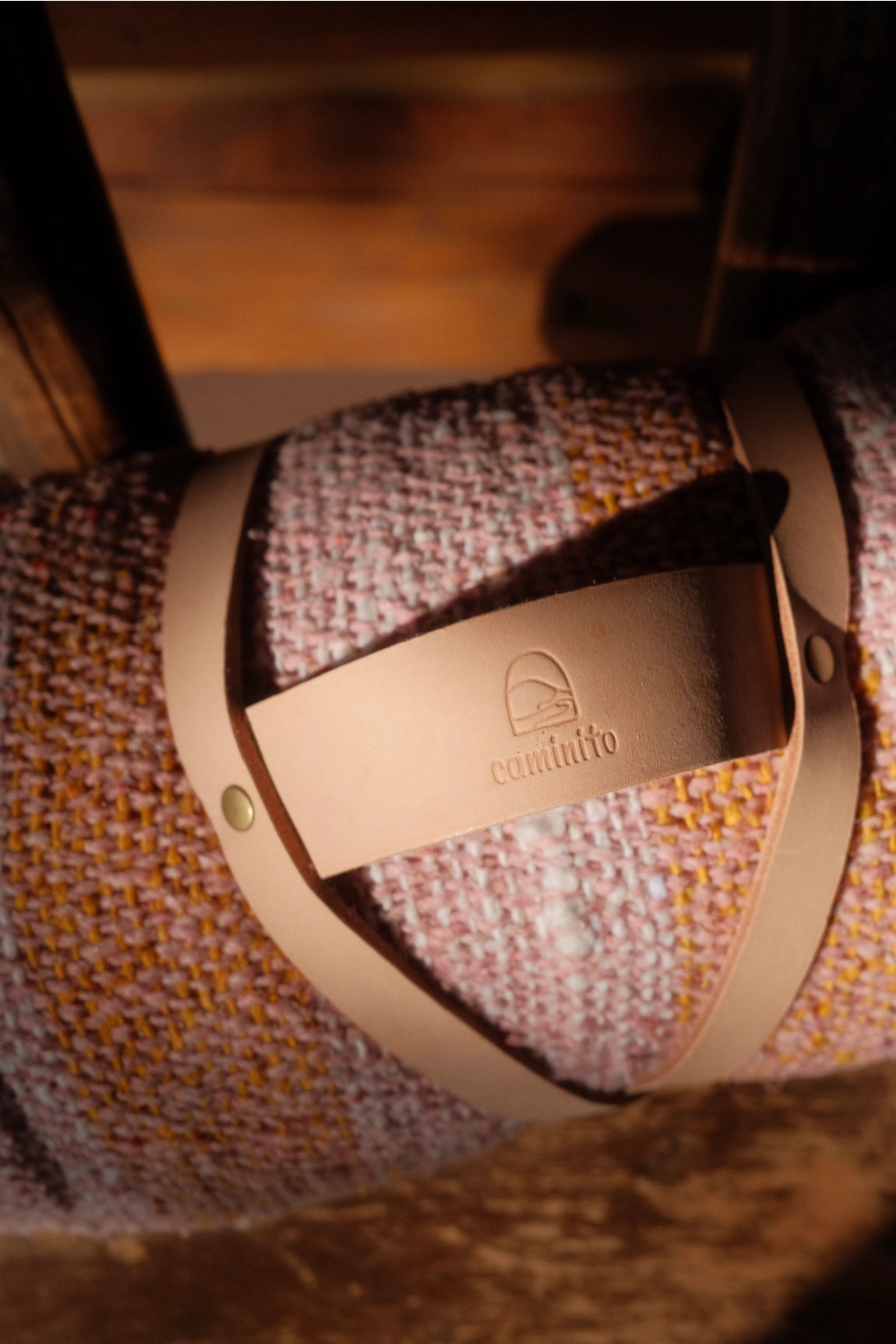 Suave Miel Picnic Blanket Roll